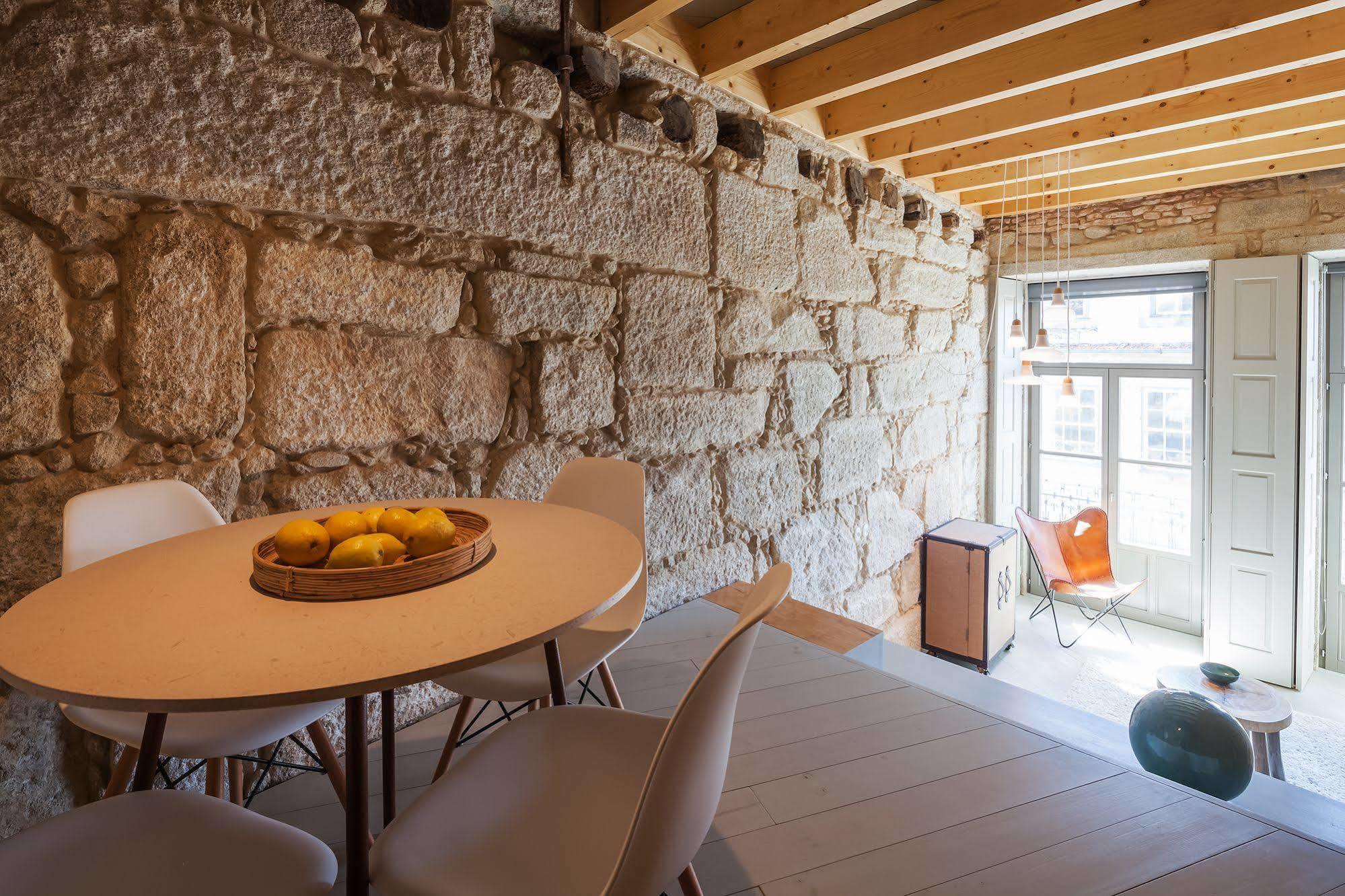 Maison d'hôtes Armazém Luxury Housing- Architectural&design Oporto
